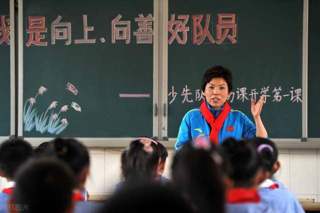 在其中，张国荣拍摄《东邪西毒》时的第一个镜头首次曝光